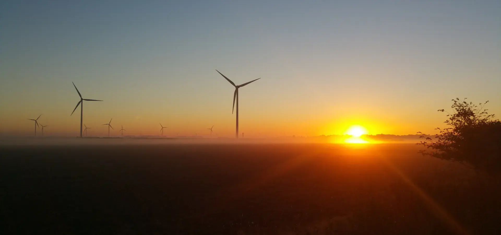 Parc éolien à Louville-la-Chenard